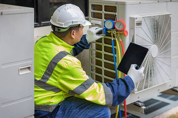 Professional Hvac technician working in West Jordan, UT